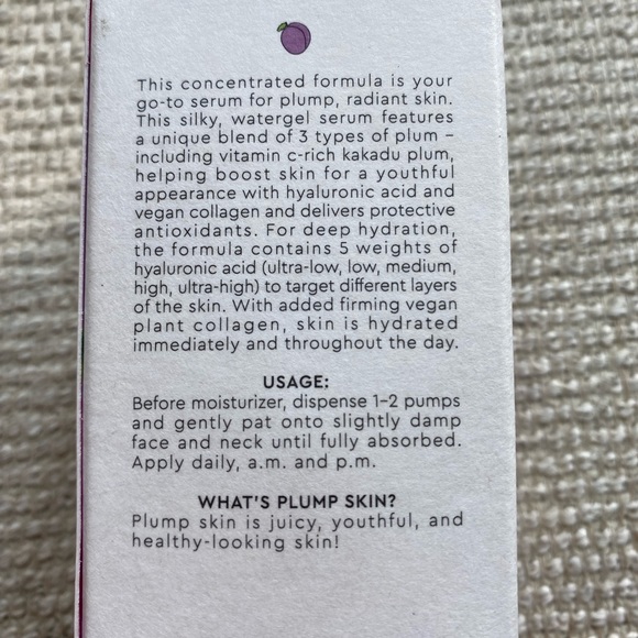 Glow Recipe Plump Plump Hyaluronic serum - Picture 3 of 8